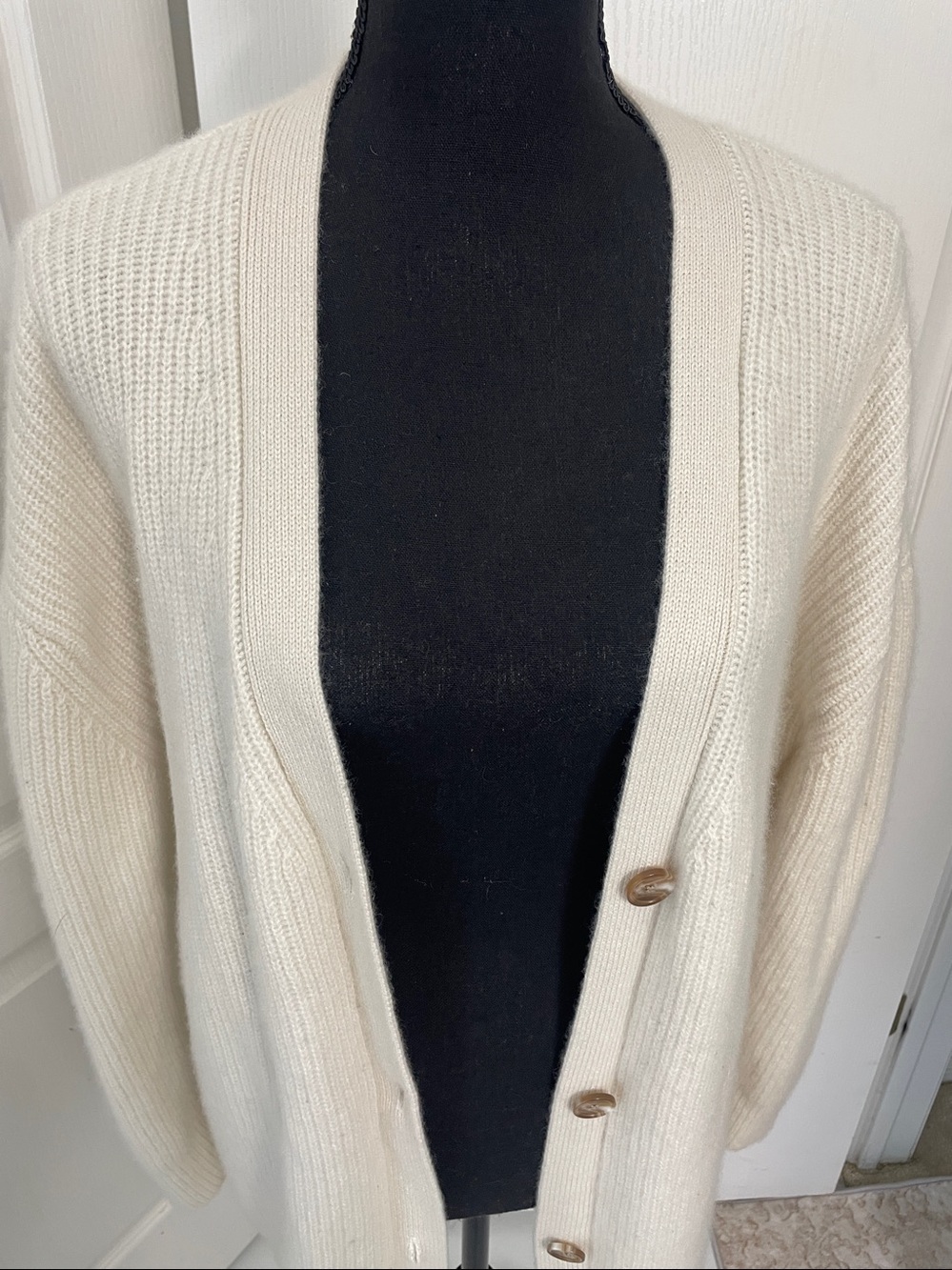 Quince Cream Ribbed V-Neck Cardigan - Picture 6 of 14